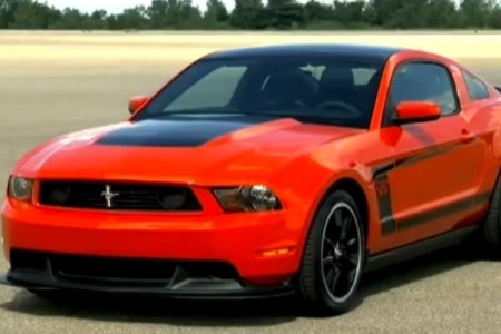 Luxusn Ford Mustang Boss 302